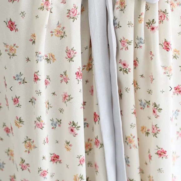 Rumored Darling Mini Dress in Country Bloom NWT - Picture 8 of 10